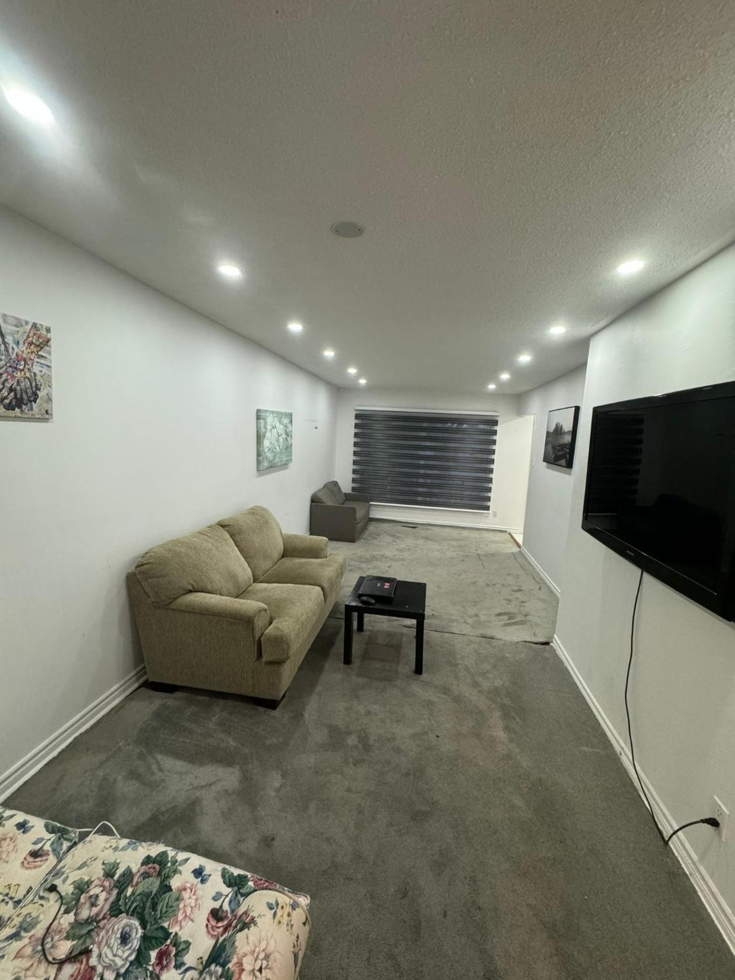 فندق 28 Bingham Road برامبتون المظهر الخارجي الصورة